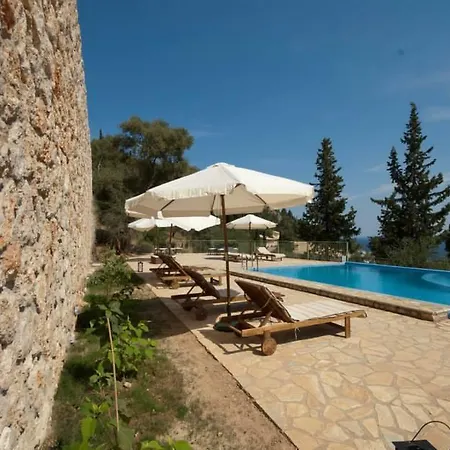 莱夫卡斯佩特拉旅馆