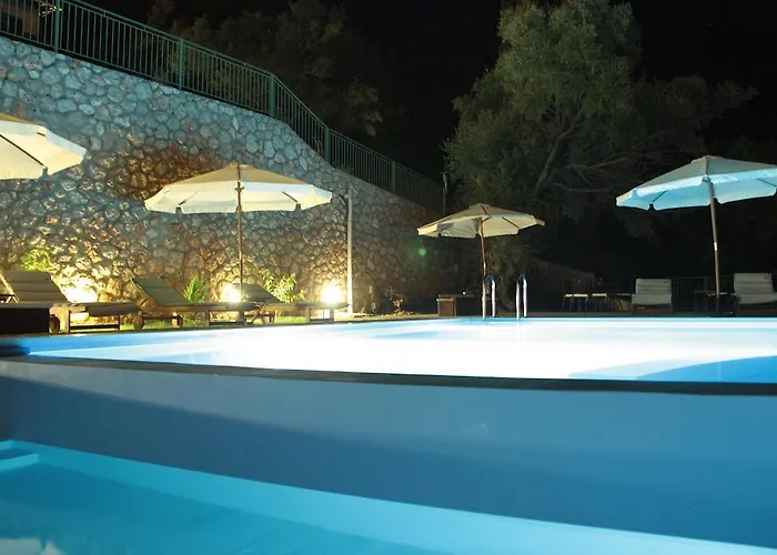 Lefkas Petra 게스트하우스 3*