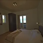 Lefkas Petra