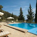 Lefkas Petra Áyios Nikítas